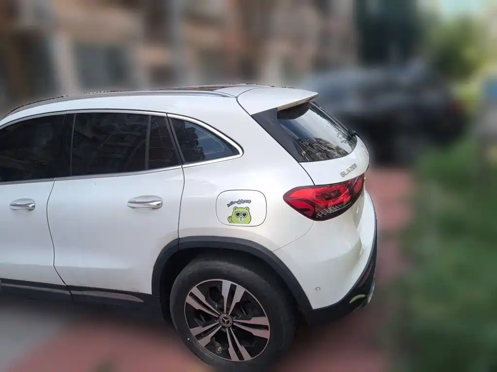Mercedes-Benz GLA — миниатюра 25