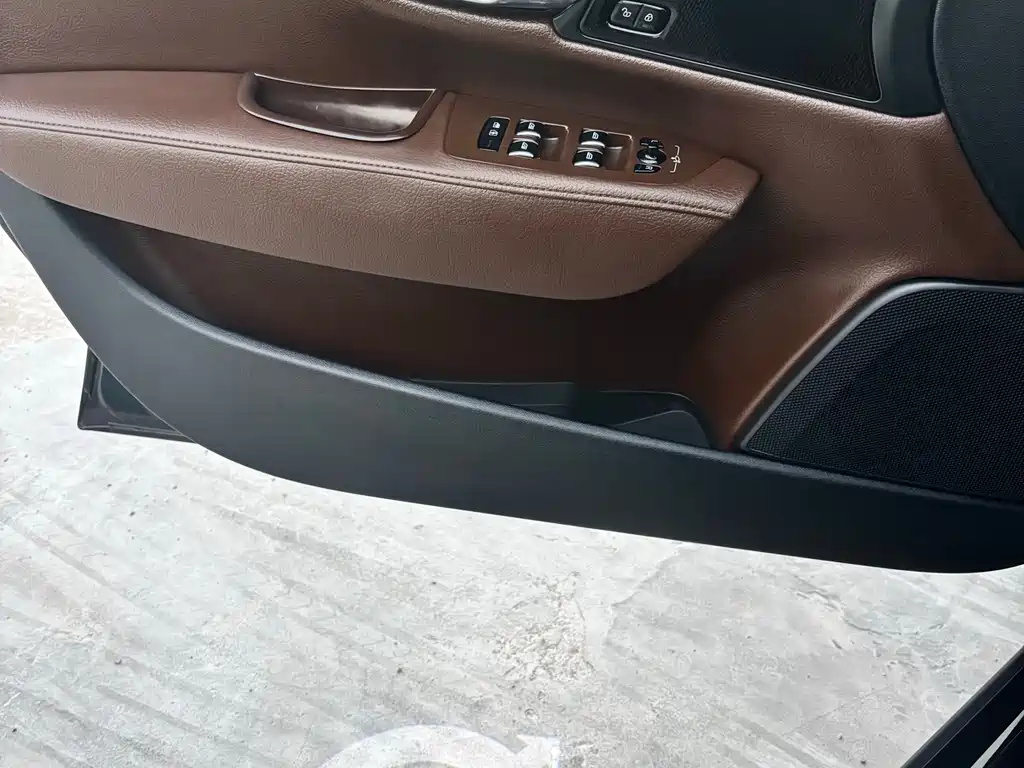 Volvo S90 — миниатюра 18