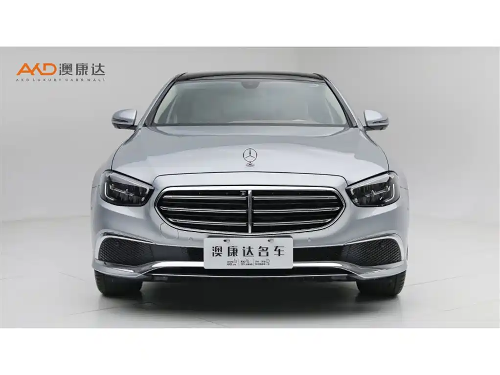 Mercedes-Benz E-Class — миниатюра 2