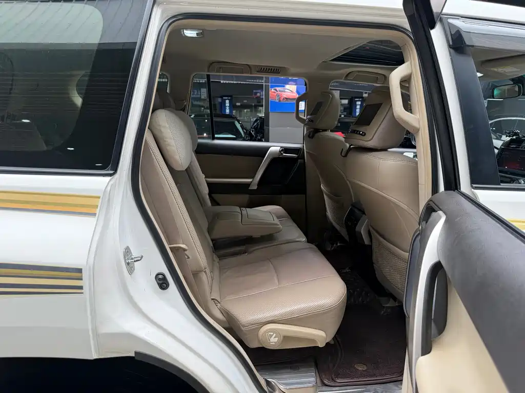 Toyota Prado — миниатюра 19