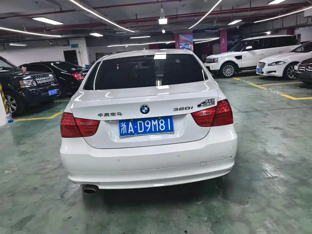 BMW 3 Series — миниатюра 4
