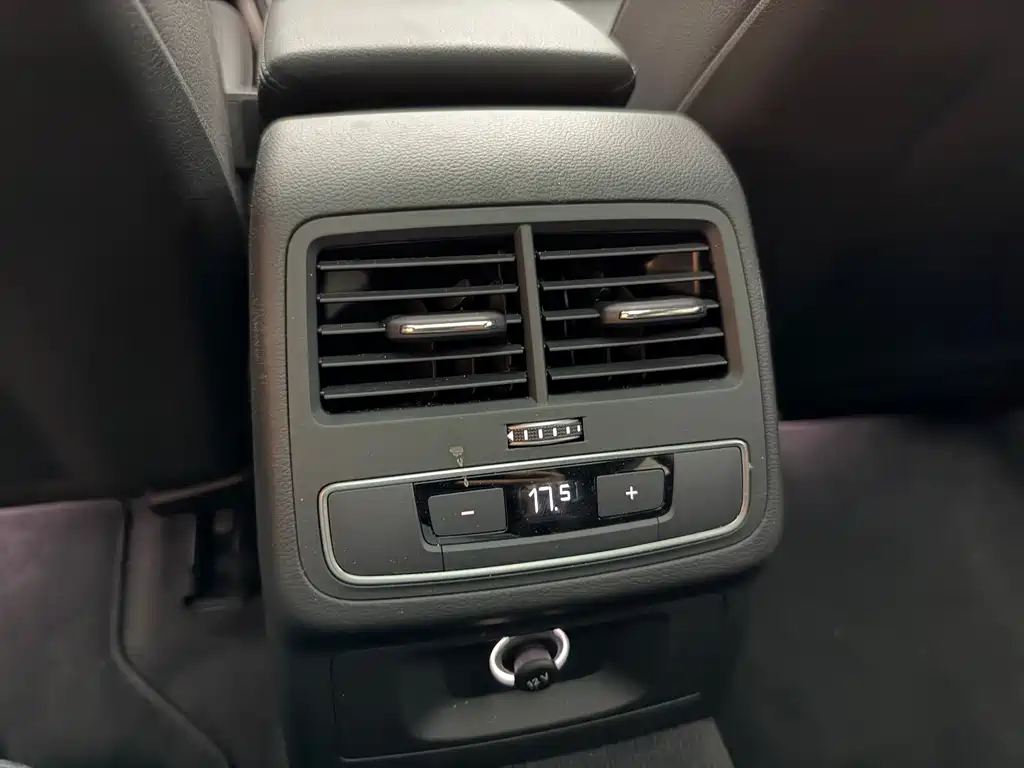 Audi A4 (Import) — миниатюра 10