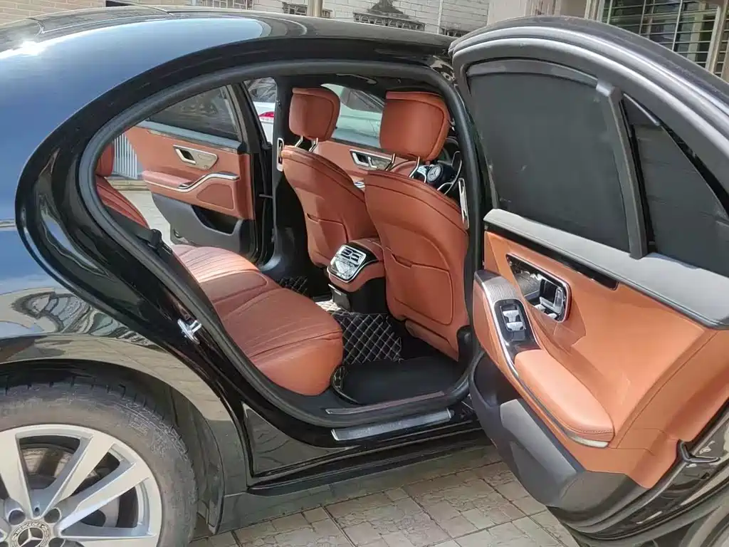 Mercedes-Benz S-Class — миниатюра 6