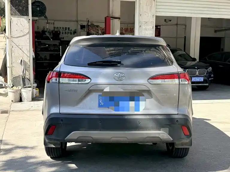 Toyota Corolla Cross — миниатюра 5