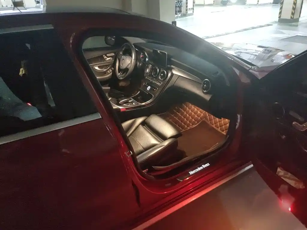 Mercedes-Benz C-Class — миниатюра 18