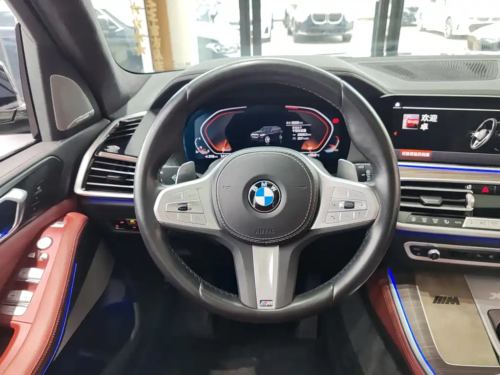 BMW X5 2022 xDrive 40Li M Sport