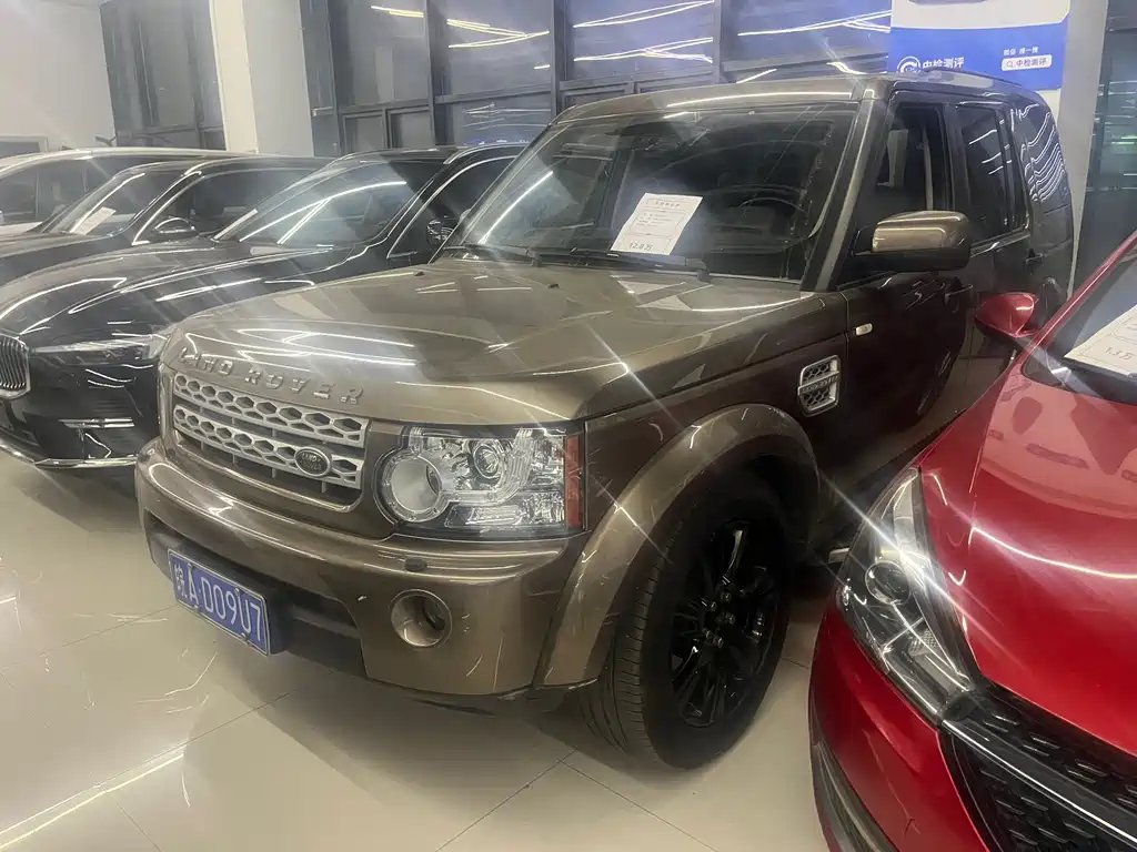 Land Rover Discovery 2013