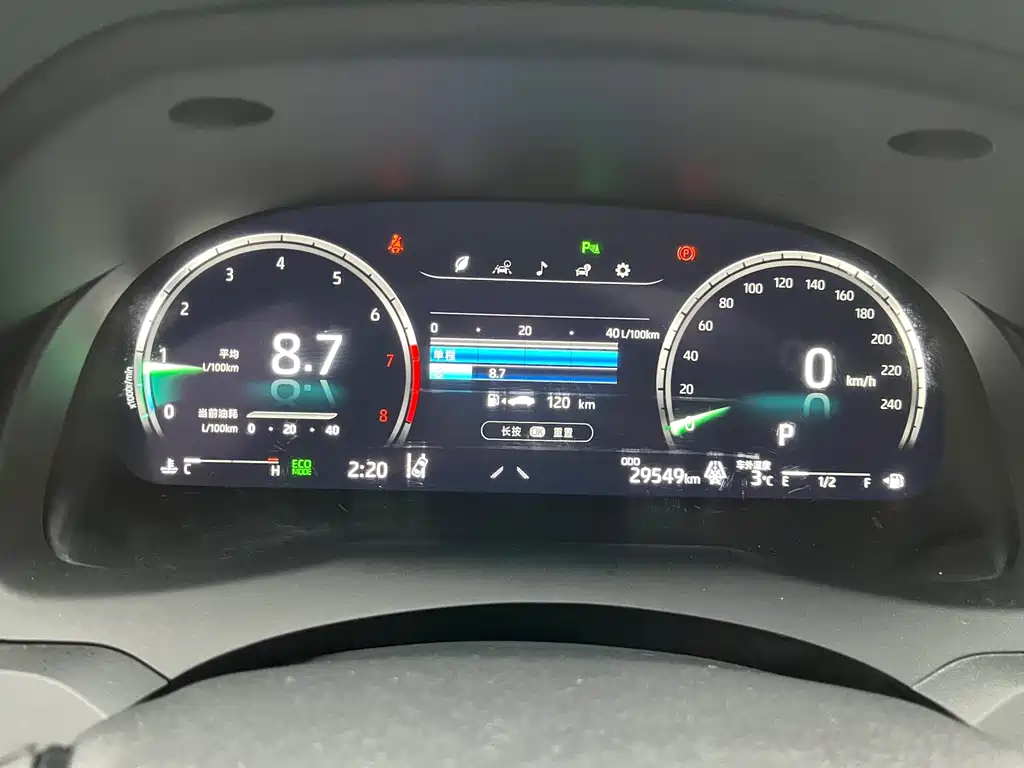 Toyota Camry — миниатюра 11