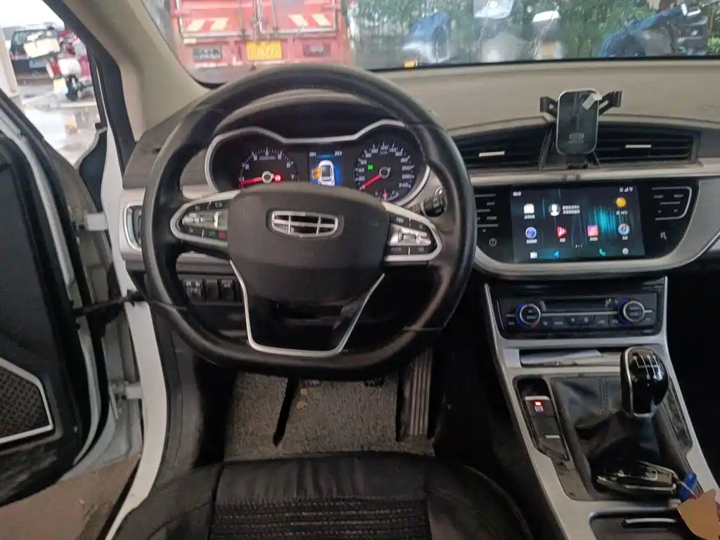 Geely Emgrand GS — миниатюра 6