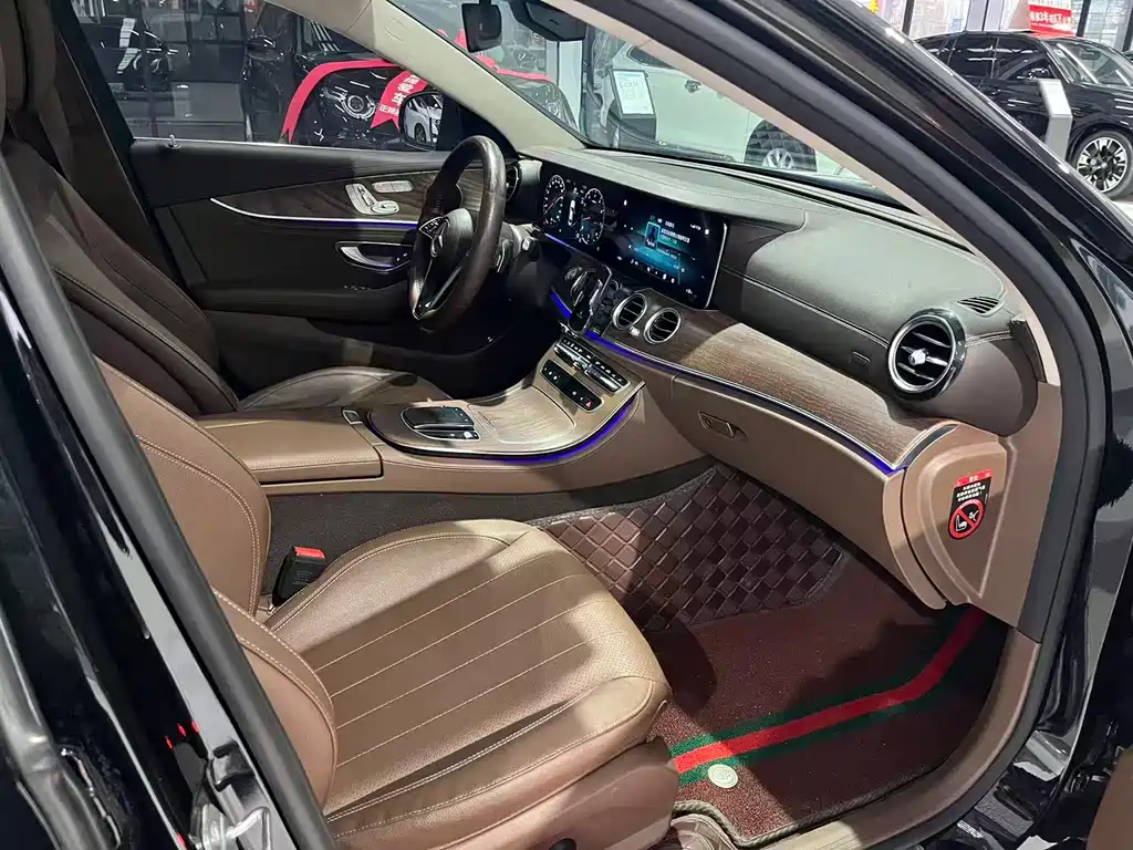 Mercedes-Benz E-Class E 2023 E 300 L Fashion