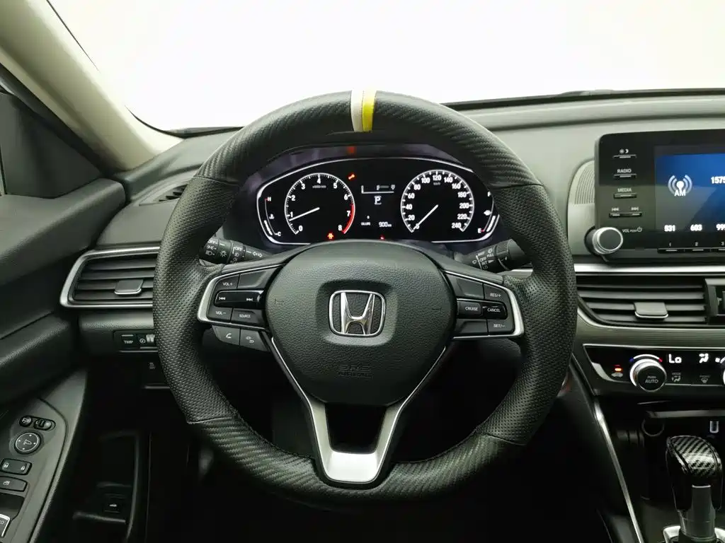Honda Accord — миниатюра 11
