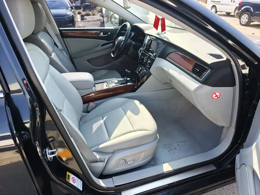 Hongqi Hongqi H7 — миниатюра 10