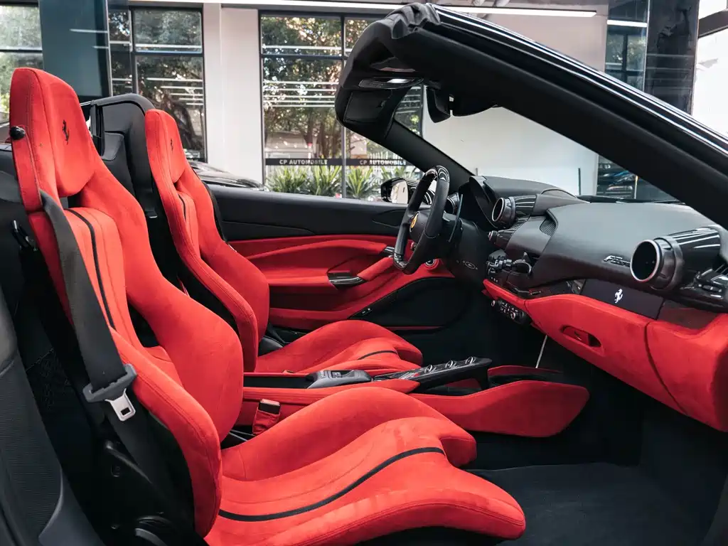 Ferrari F8 — миниатюра 13