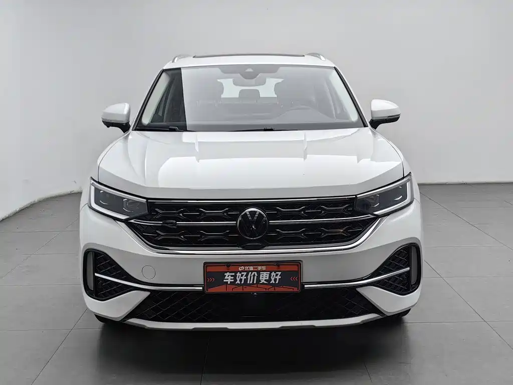 Volkswagen X — миниатюра 3