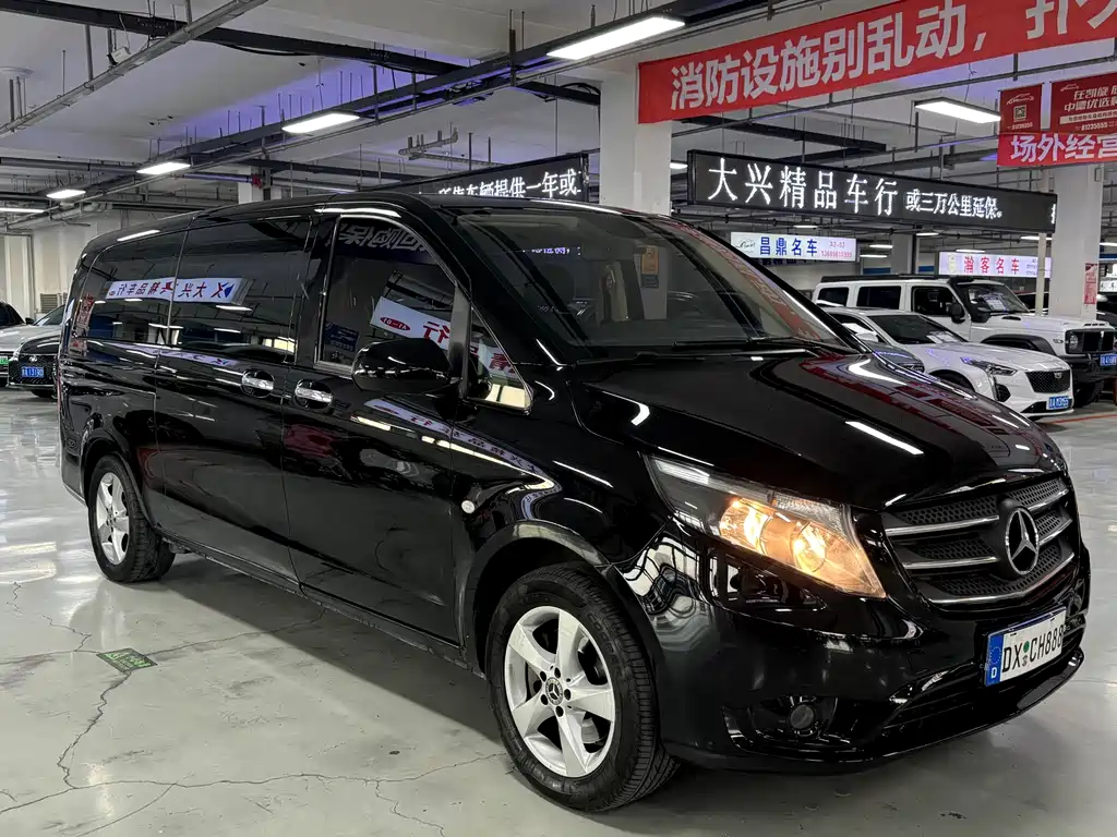MERCEDES-BENZ VITO