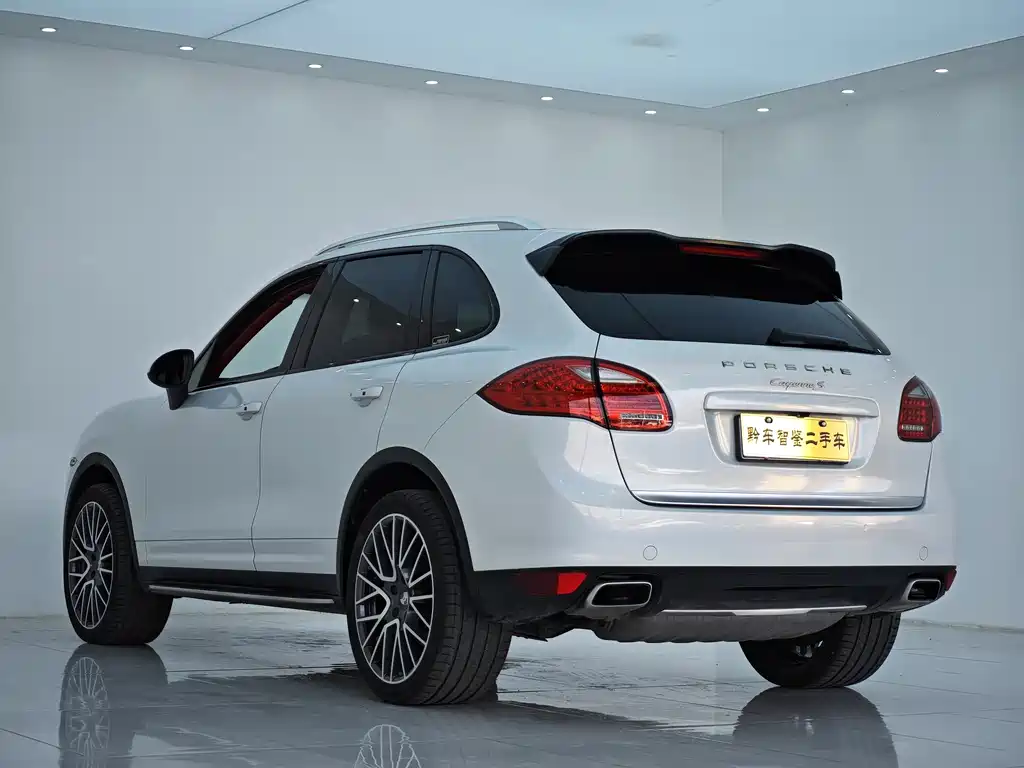 Porsche Cayenne 2011 Cayenne S 4.8L