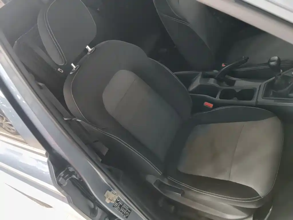 Wuling Hongguang PLUS — миниатюра 25