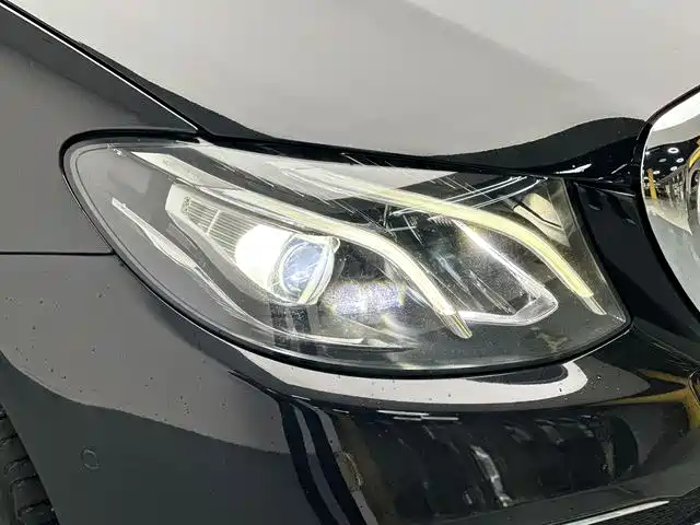 Mercedes-Benz E-Class E 2019 E 260 L
