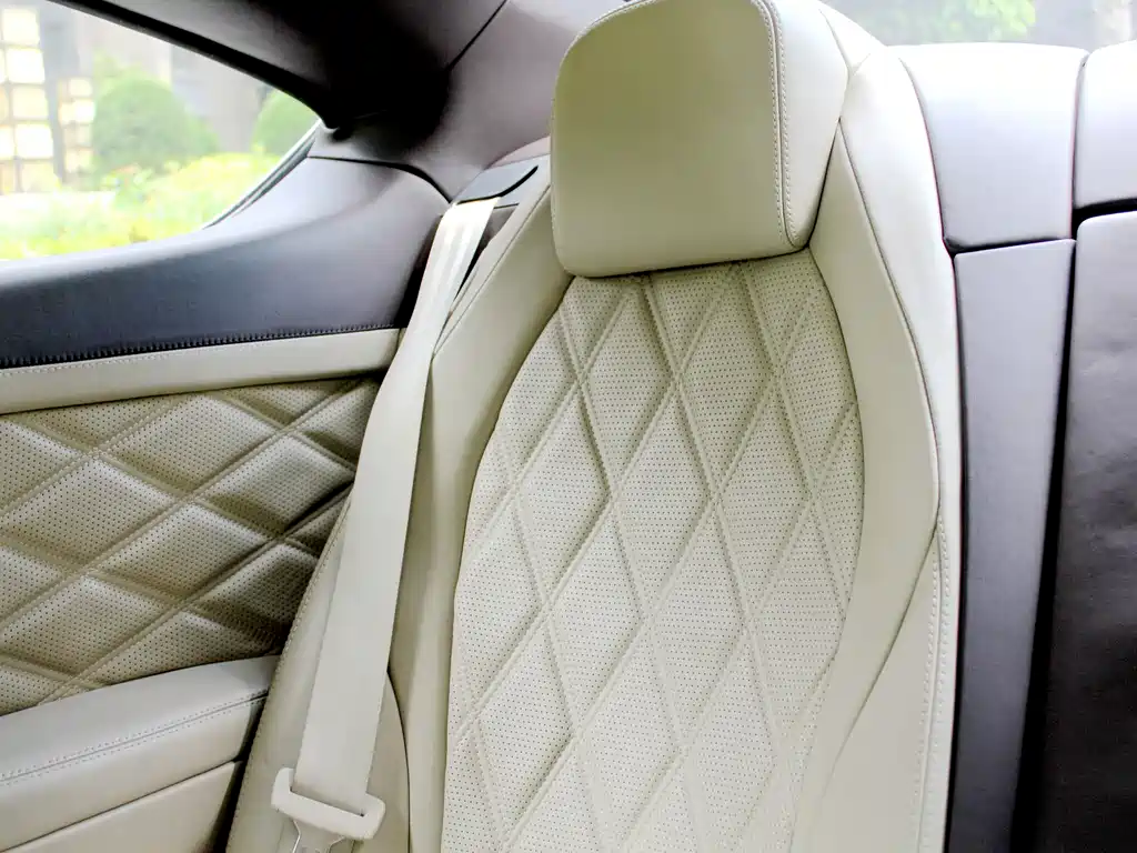 Bentley Continental — миниатюра 19