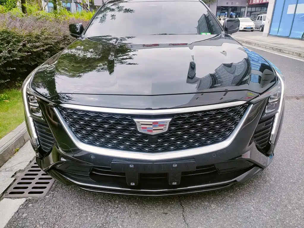 Cadillac CT5 — миниатюра 3