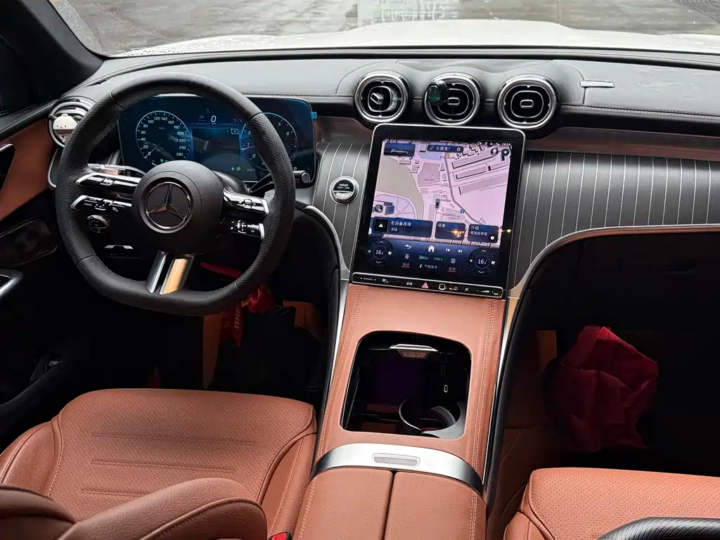 Mercedes-Benz GLC 2023 GLC 300 L 4MATIC 7 мест
