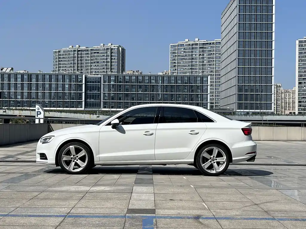 Audi A3 — миниатюра 4