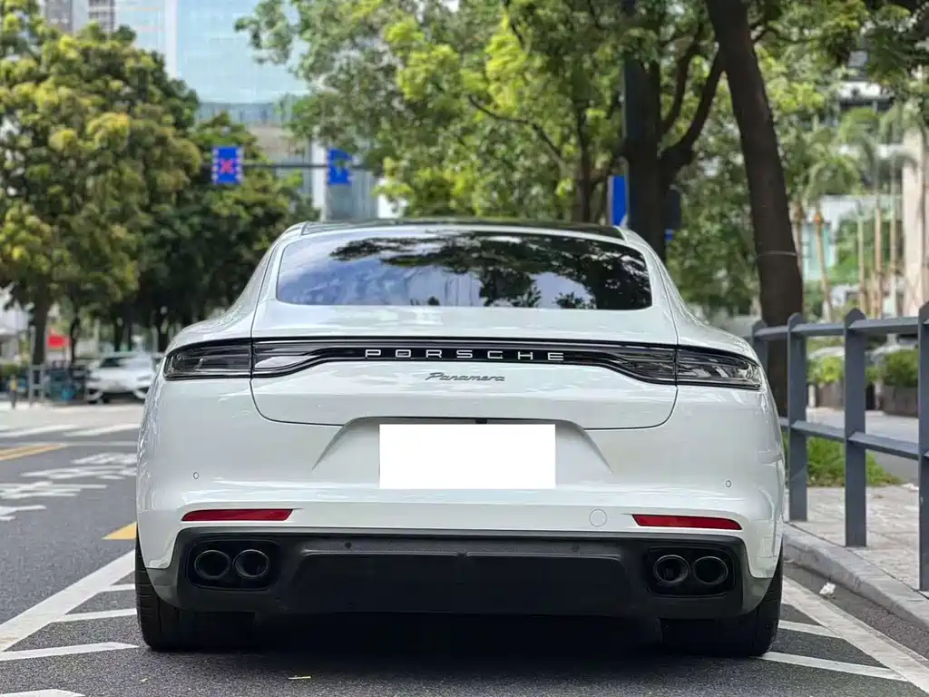 Porsche Panamera — миниатюра 4