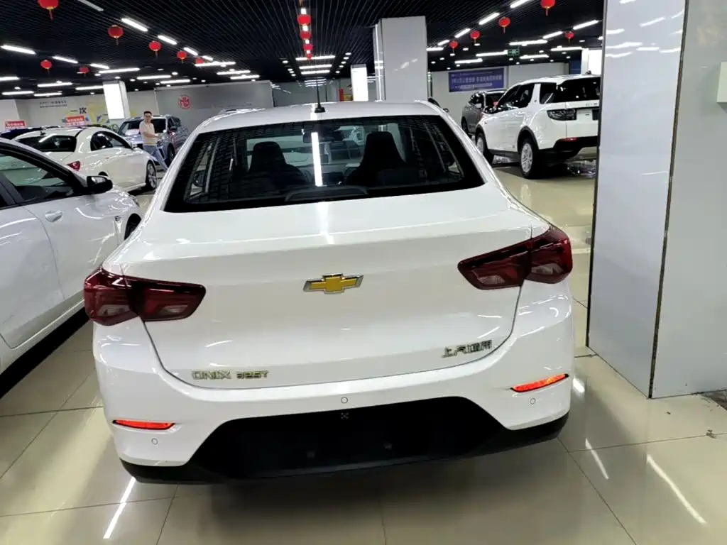 Chevrolet Cavalier — миниатюра 6