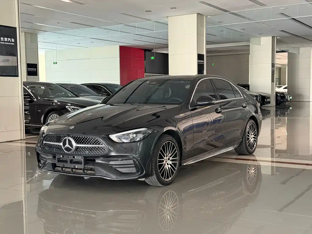 Mercedes-Benz C-Class 2023