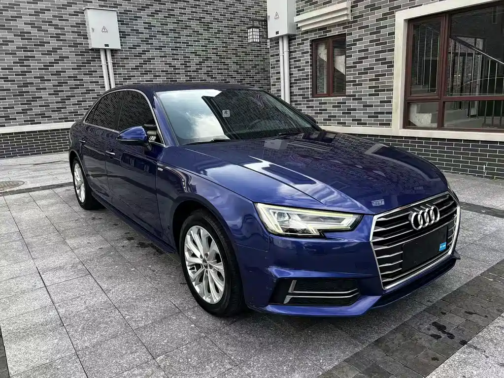 Audi A4L 2019 40 TFSI VI