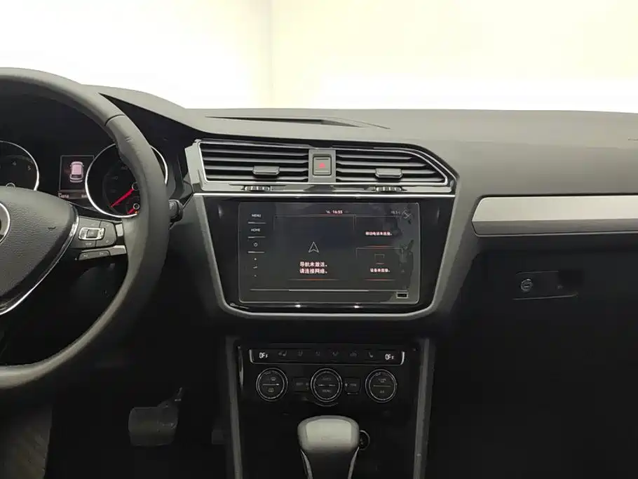 Volkswagen Tiguan L — миниатюра 13