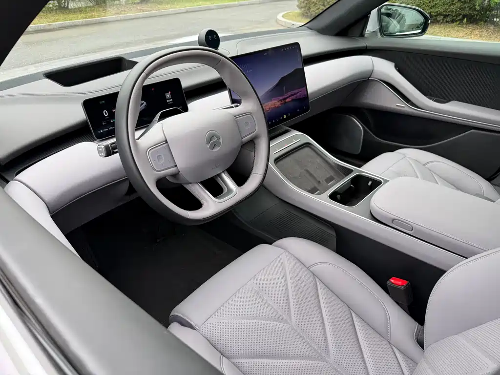 NIO ET5T — миниатюра 8