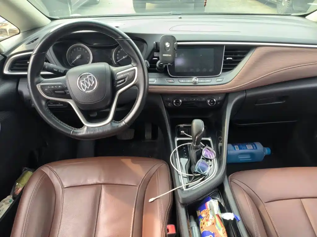 Buick GL6 — миниатюра 10