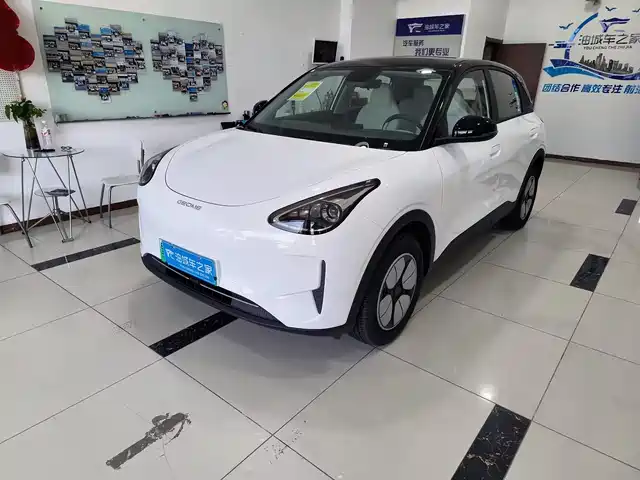 2026 Geely Xingyuan