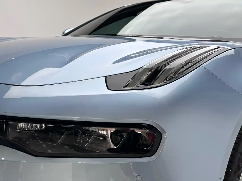 ZEEKR EXTREME KRYPTON 001