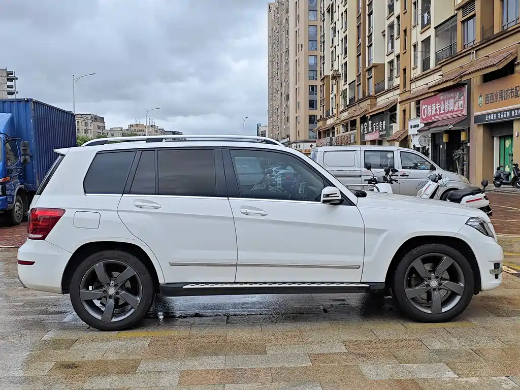 Mercedes-Benz GLK 2013 GLK 300 4MATIC
