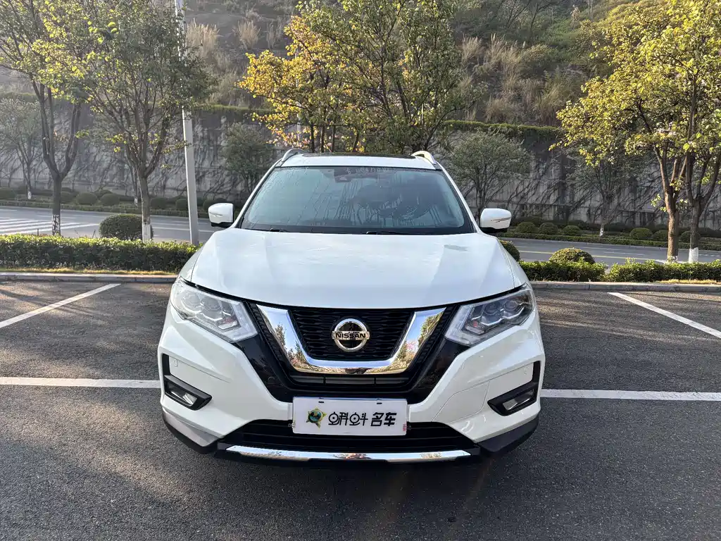 NISSAN QIJUN