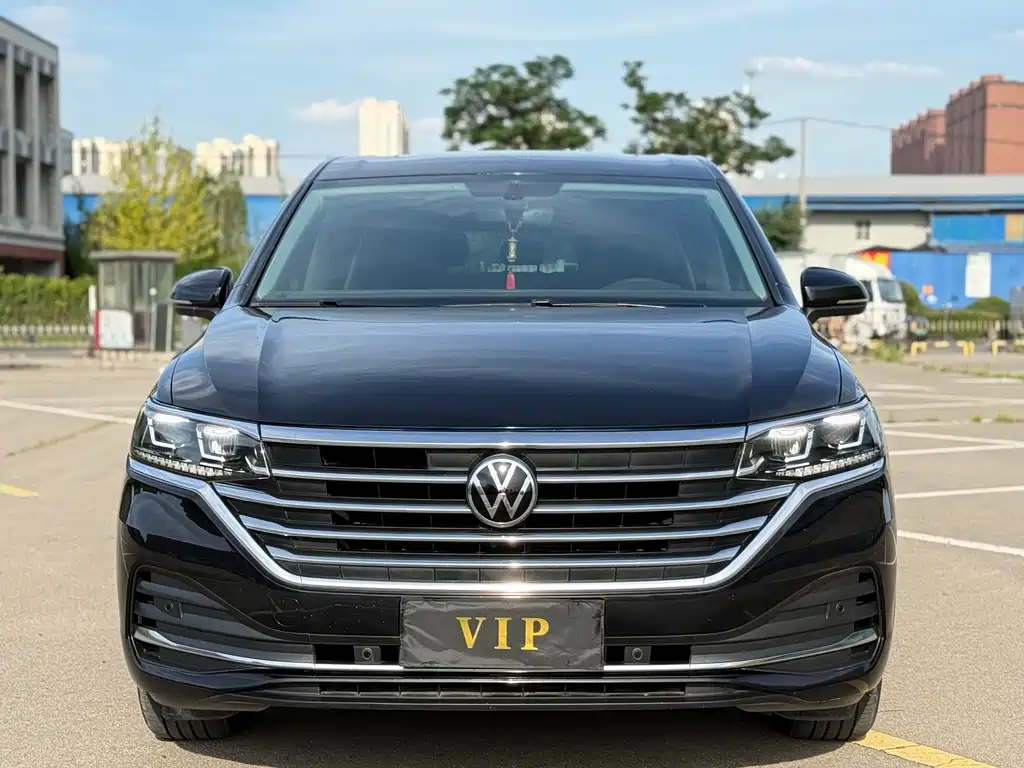 Volkswagen Viloran 2020 330TSI Luxury