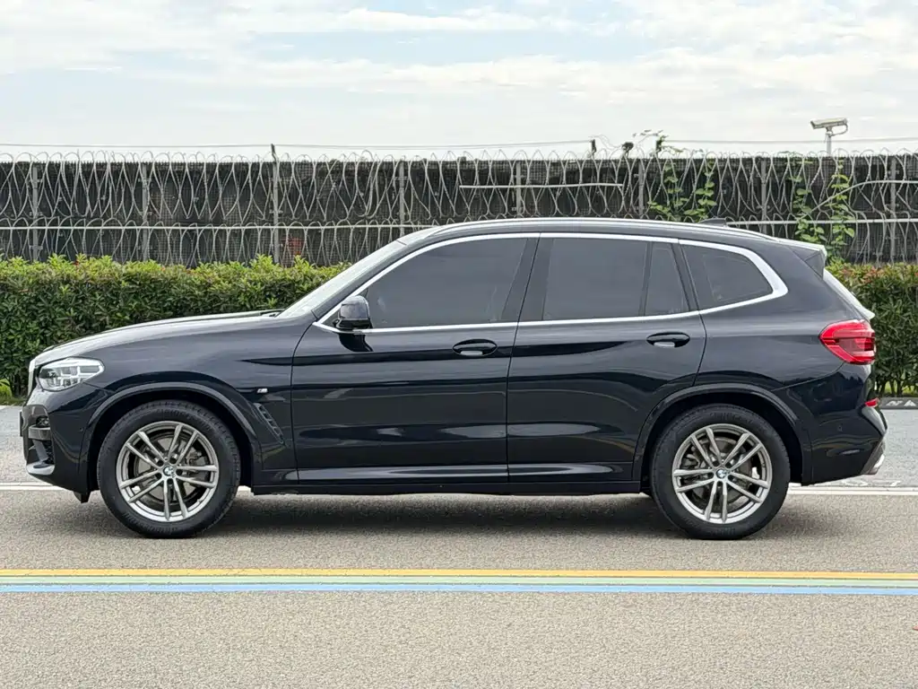 BMW X3 — миниатюра 4