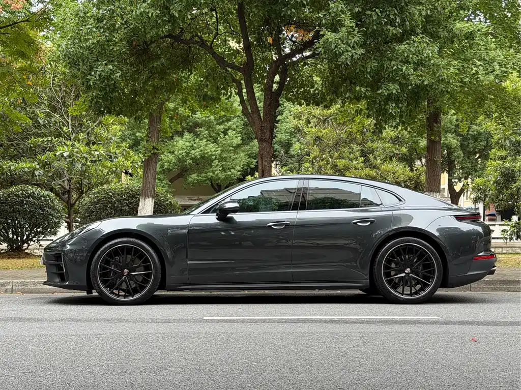 Porsche Panamera — миниатюра 7