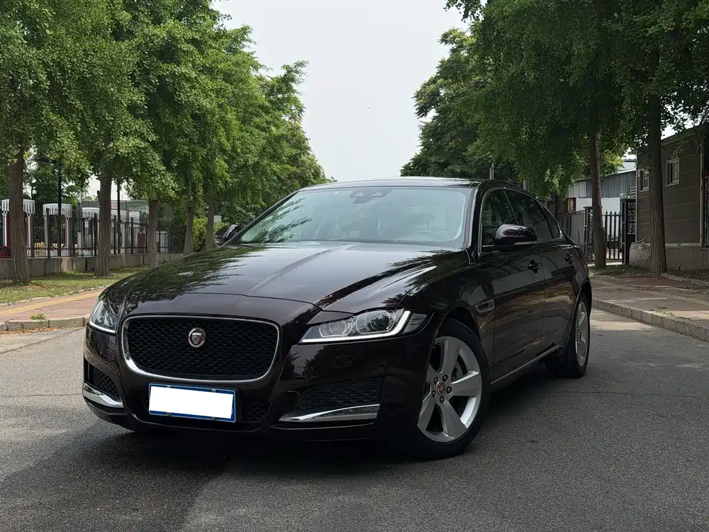 Jaguar XFL 2021