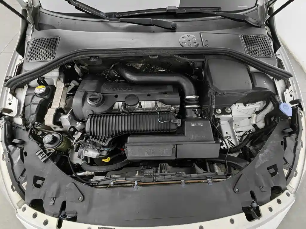 Volvo V60 — миниатюра 6