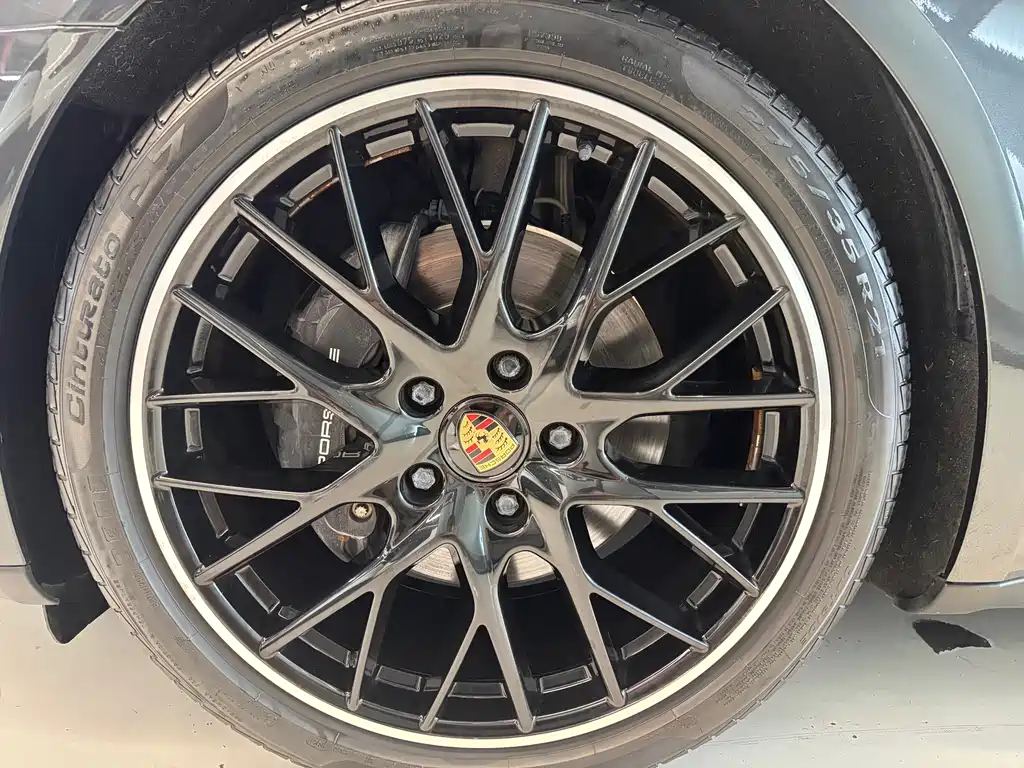 Porsche Panamera — миниатюра 7