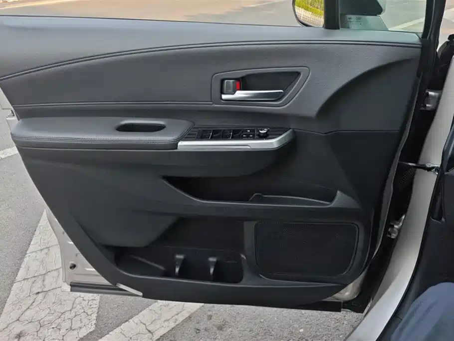 Toyota Sienna 2021 2.5L Luxury