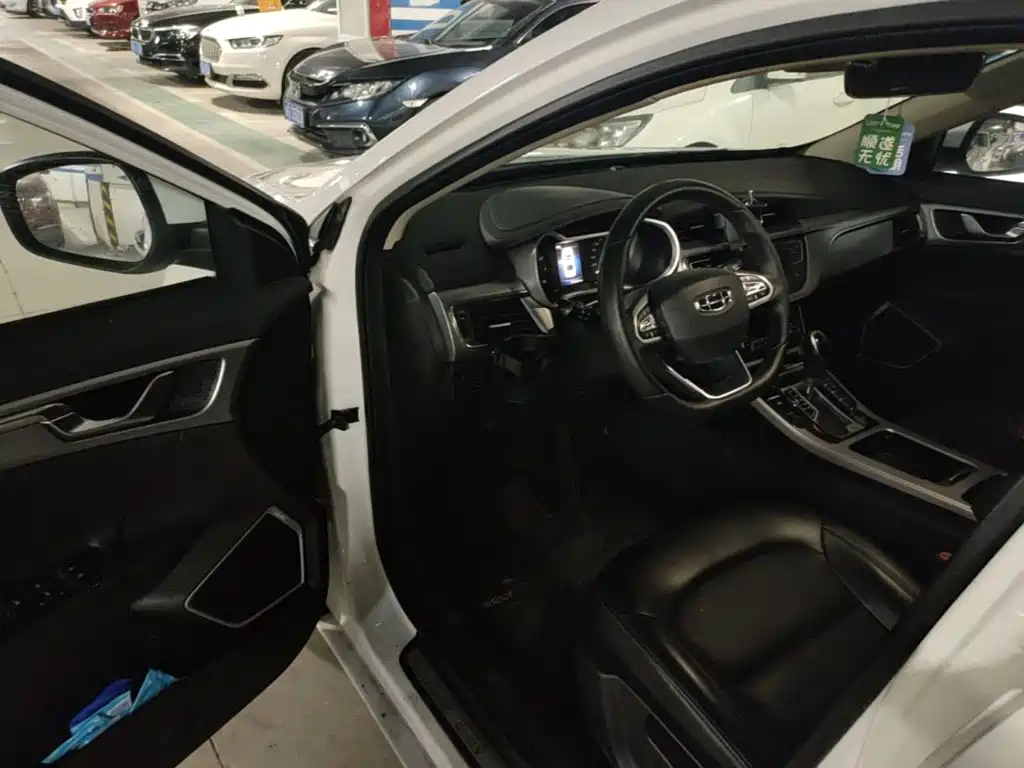 Geely Emgrand GL — миниатюра 12