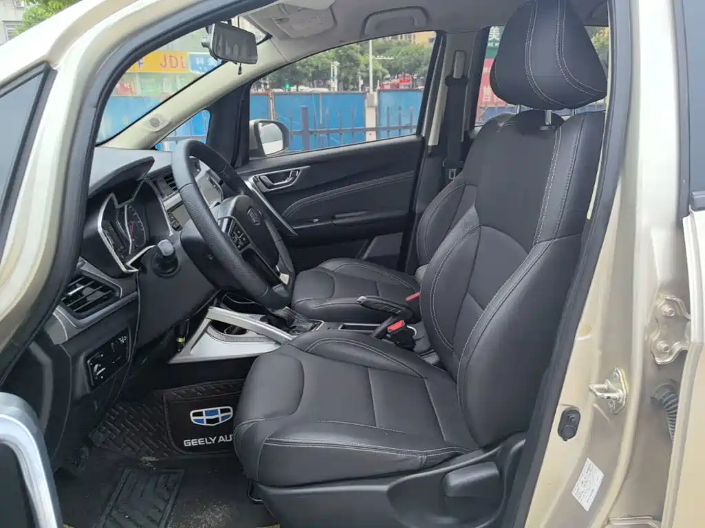 Geely Vision X3 — миниатюра 15