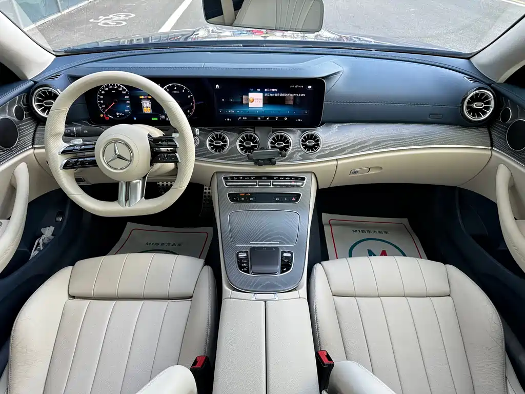 MERCEDES-BENZ E CLASS