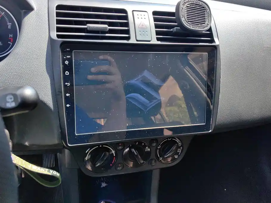 Suzuki Swift — миниатюра 13