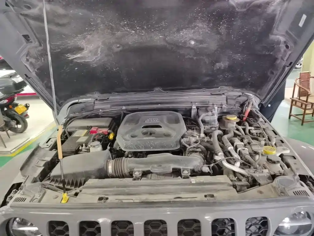 Jeep Wrangler PHEV — миниатюра 20