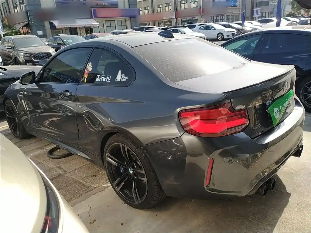 BMW M2